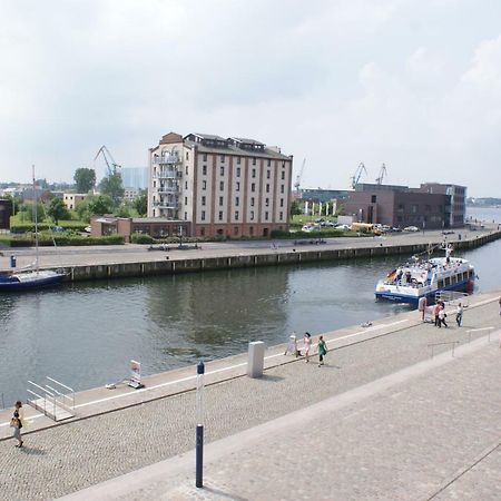 Kaikante Mit Meerblick, Balkon & Parkplatz Am Hafen - Abc155 By Abcwismar Bagian luar foto